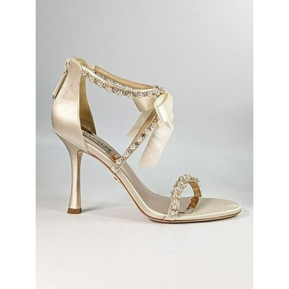 Badgley Mischka Women's Nayeli Drama Heel Sandals Ivory Satin Size 7.5 MSRP $285 - Picture 8 of 12
